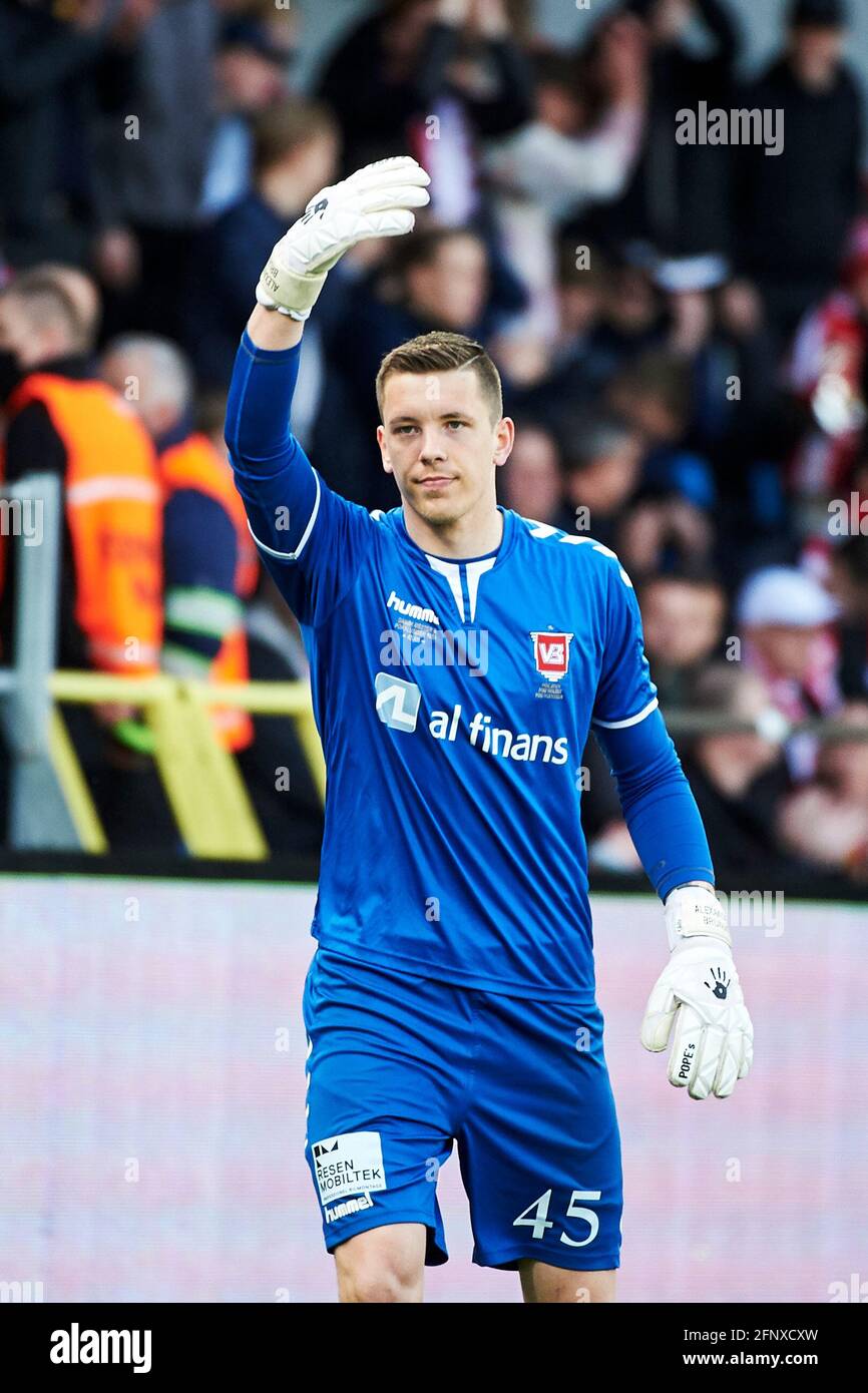 Aalborg, Dänemark. Mai 2021. Torwart Alexander Brunst-Zöllner (45) von Vejle Boldklub, der während des 3F Superliga-Spiels zwischen Aalborg Boldklub und Vejle Boldklub im Aalborg Portland Park in Aalborg gesehen wurde. (Foto: Gonzales Photo/Alamy Live News Stockfoto