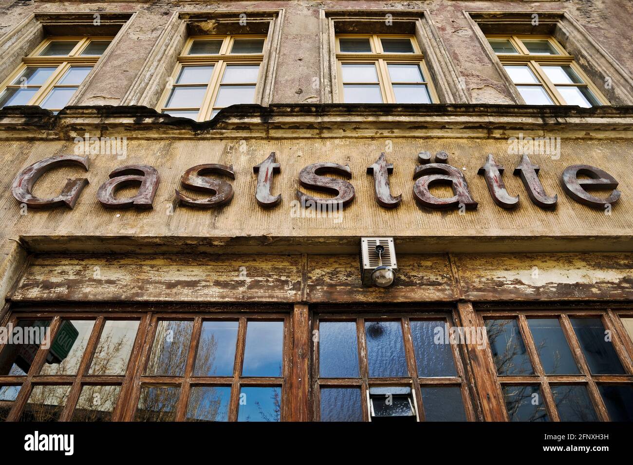 Restaurant Lommerzheim, auch bekannt als Lommi, Kölner Kultkneipe im Stadtteil Deutz, Deutschland, Nordrhein-Westfalen, Köln Stockfoto