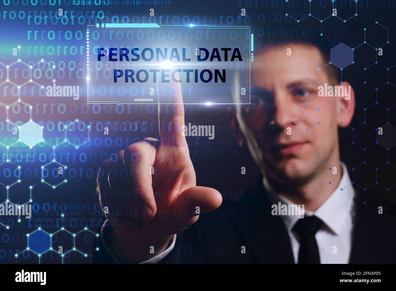 Wirtschaft, Technologie, Internet und Netzwerk Konzept. Junge Unternehmer arbeiten an einer virtuellen Bildschirm der Zukunft und sieht die Inschrift: Persönliche dat Stockfoto