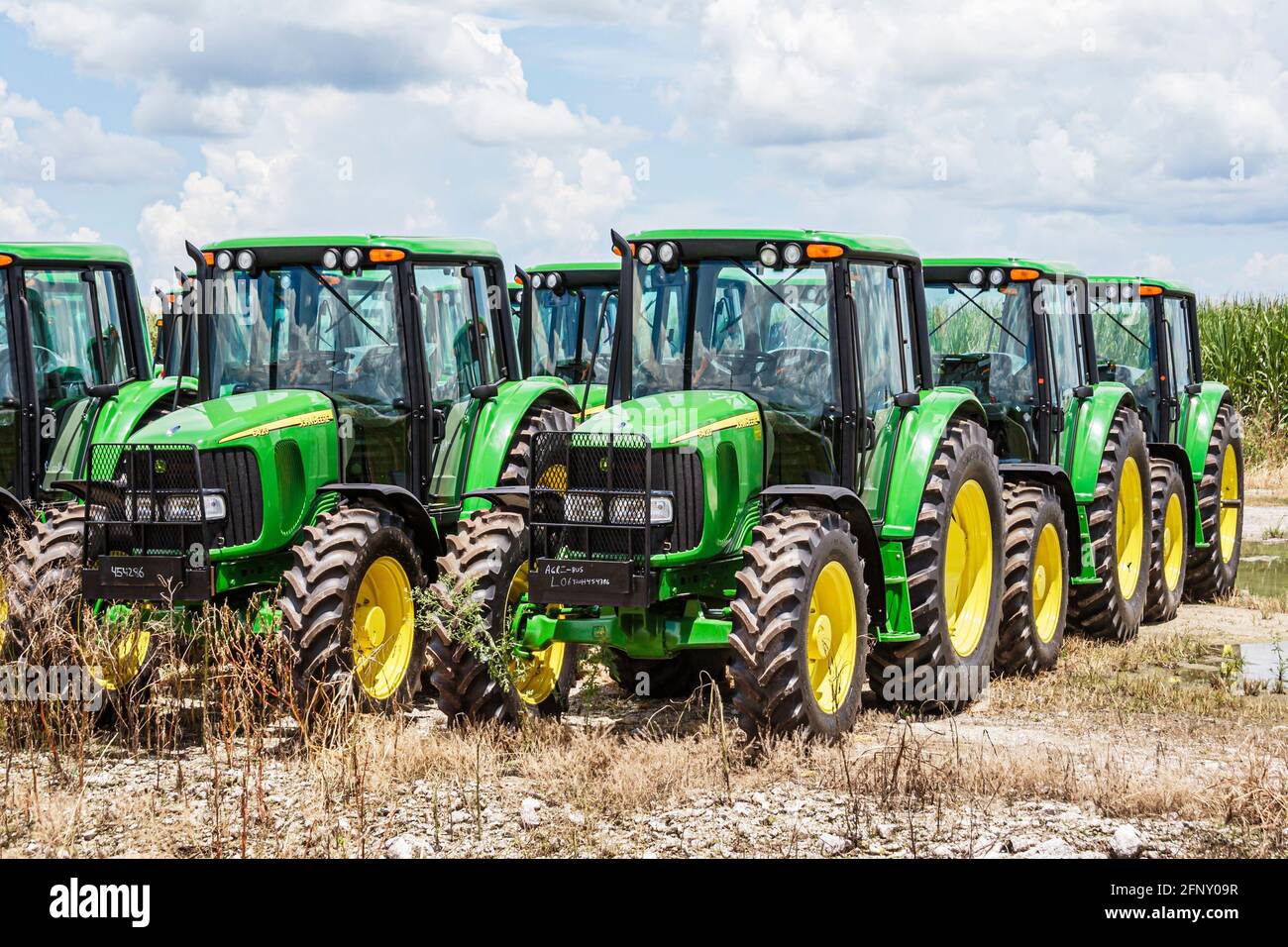 Florida Palm Beach County Okeelanta, John Deere neue grüne Traktoren zeigen Verkauf Landwirtschaft Landwirtschaft, Stockfoto