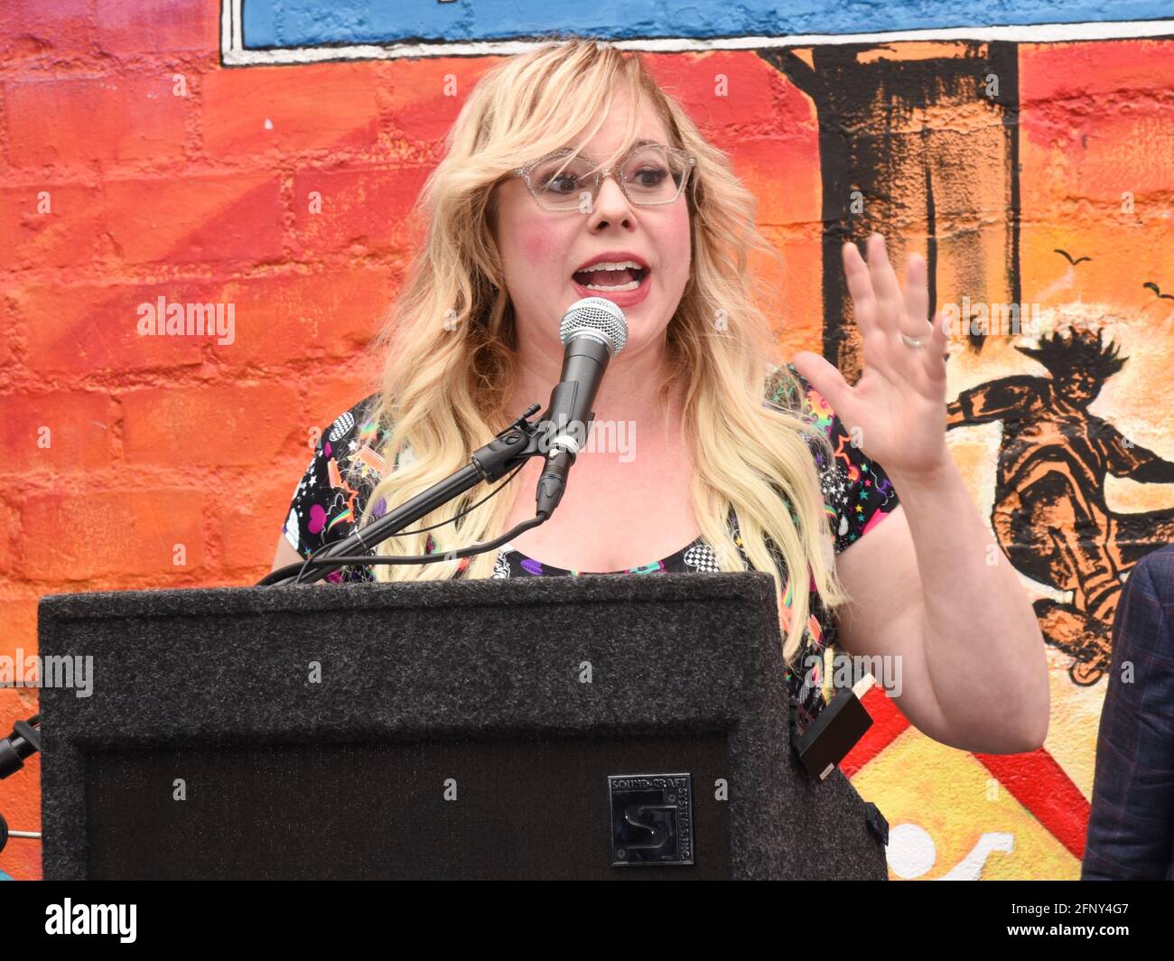 19. Mai 2021: Kirsten Vangsness spricht während des Senators Susan Rubio's Senate Bill 805 (SB 805) ''Save the Performing Arts Act of 2021''' Pressekonferenz. Bild: Billy Bennight/ZUMA Wire/Alamy Live News Stockfoto