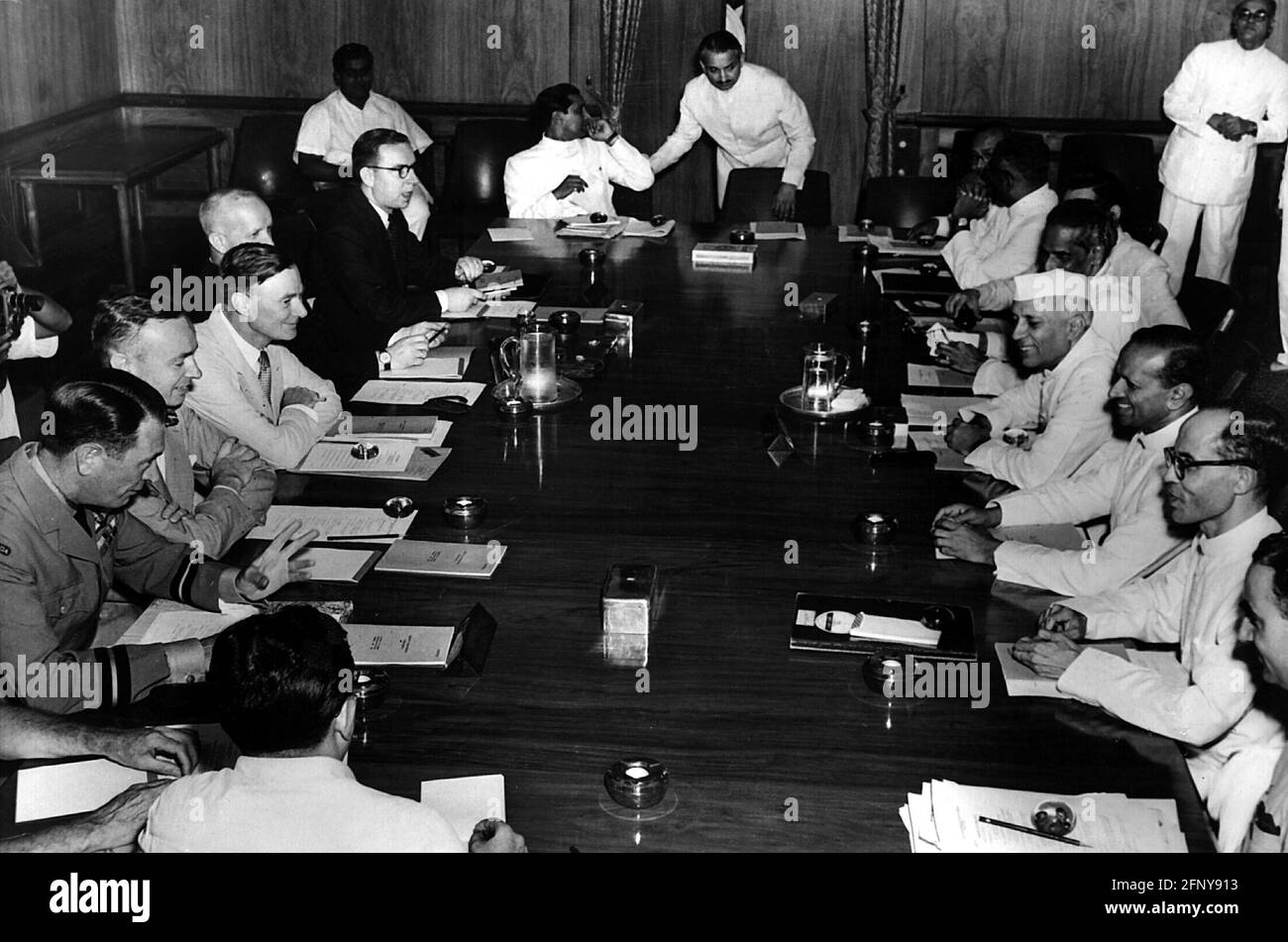 Politik, Konferenzen, Indochina-Konferenz 1954, waffenstillstandskommission Neu-Delhi, Indien, ADDITIONAL-RIGHTS-CLEARANCE-INFO-NOT-AVAILABLE Stockfoto