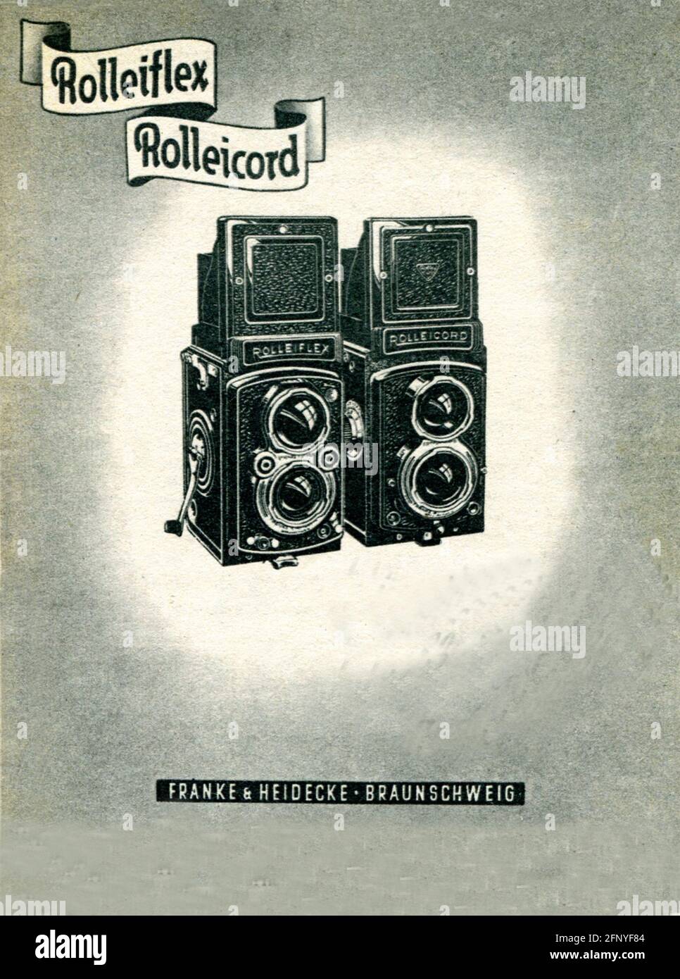 Rolleiflex-Kamera. Vintage alte Printwerbung von Reader's Digest, italienische Ausgabe 1952 Stockfoto