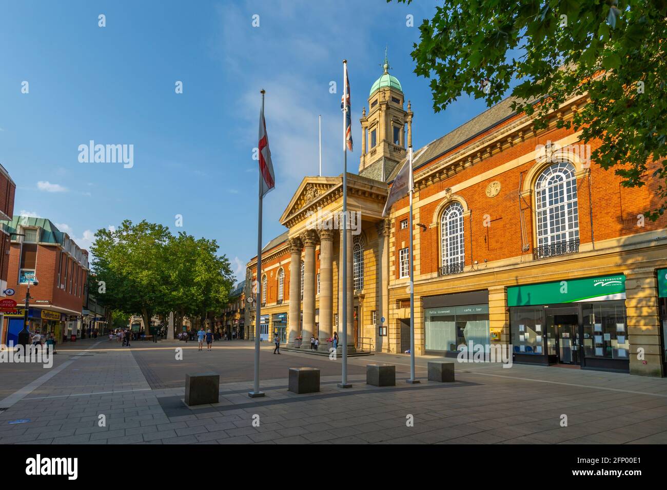 Ansicht des Rathauses von Peterborough an der Bridge Street, Peterborough, Northamptonshire, England, Großbritannien, Europa Stockfoto