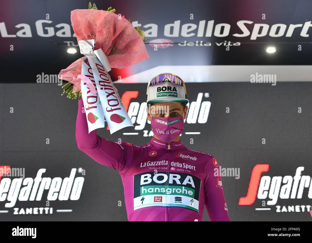 peter sagan maglia ciclamino