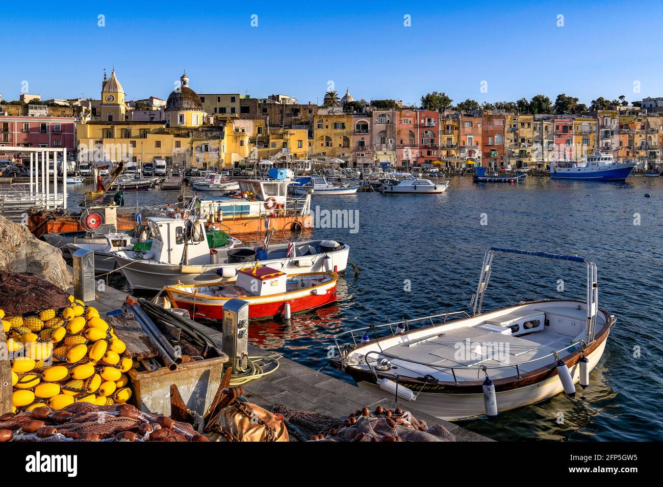 Italien Kampanien Insel Procida - Marina Grande Stockfoto