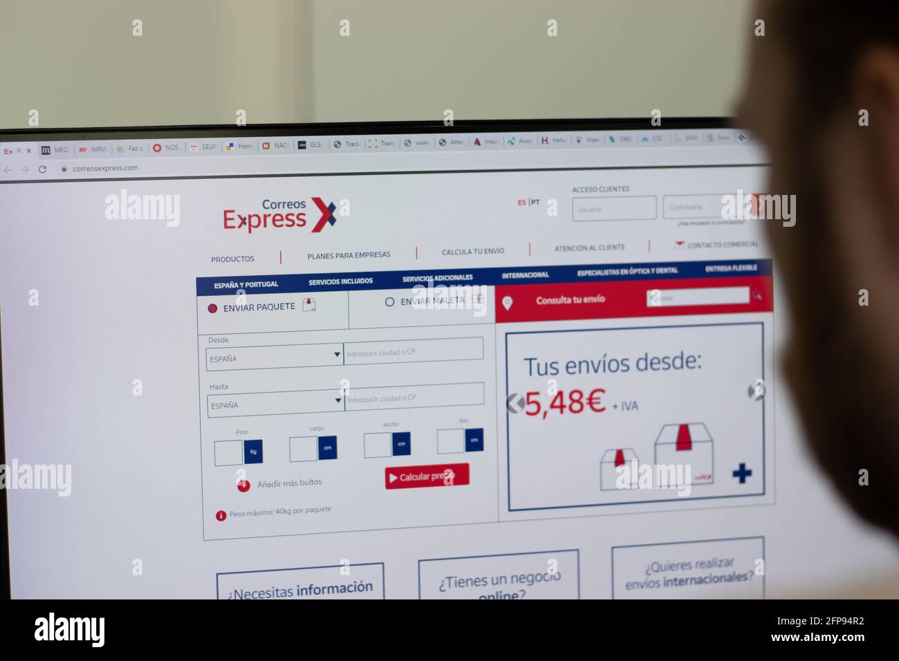 New York, USA - 1. Mai 2021: Correos Express Unternehmenswebsite auf dem Bildschirm, illustrative redaktionelle Darstellung Stockfoto