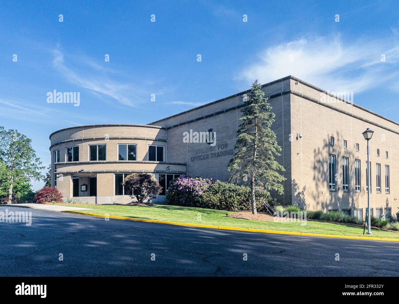 Suffern, NY - USA - 20. Mai 2021: Landschaftsansicht des The Salvation Army College for Officer Training. Ein Anstiktiton der Hochschulbildung zu entwickeln Stockfoto