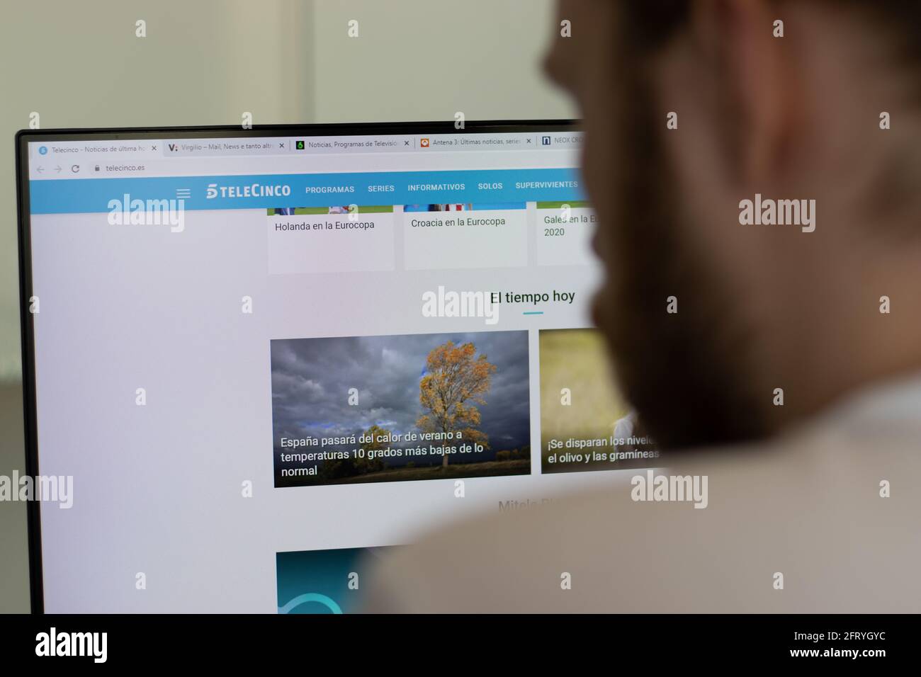 New York, USA - 1. Mai 2021: Website des Unternehmens Telecinco auf dem Bildschirm, illustrative redaktionelle Darstellung Stockfoto