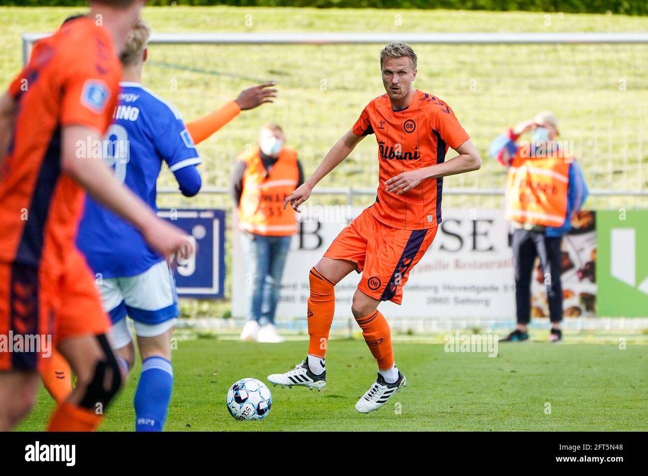 Lyngby, Dänemark. Mai 2021. Kasper Larsen (5) von Odense Boldklub, gesehen während des 3F Superliga-Matches zwischen Lyngby Boldklub und Odense Boldklub im Lyngby Stadium. (Foto: Gonzales Photo/Alamy Live News Stockfoto