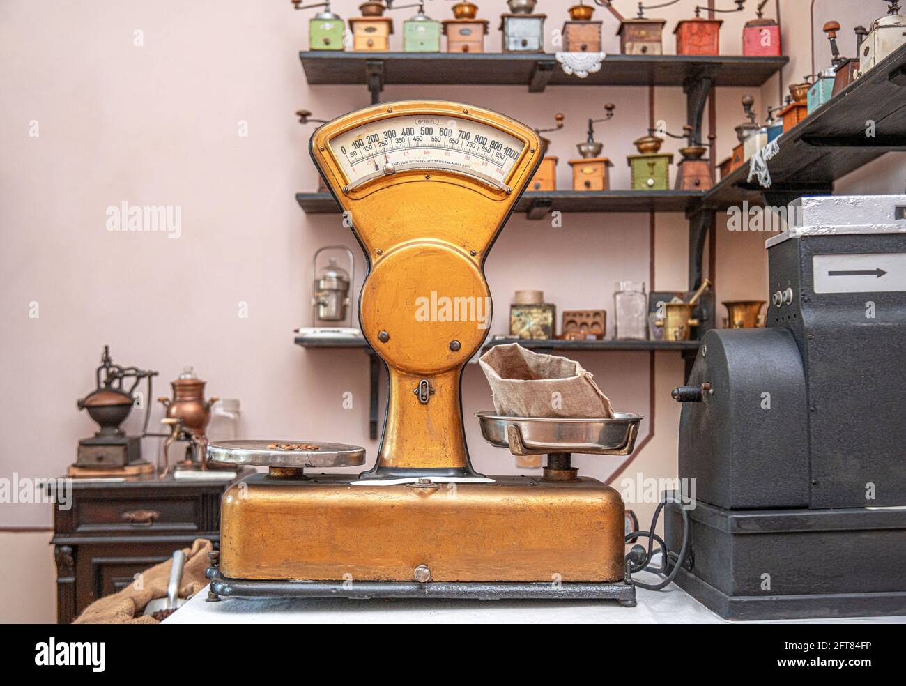 Die Theke eines Cafés oder Cafés. Stockfoto