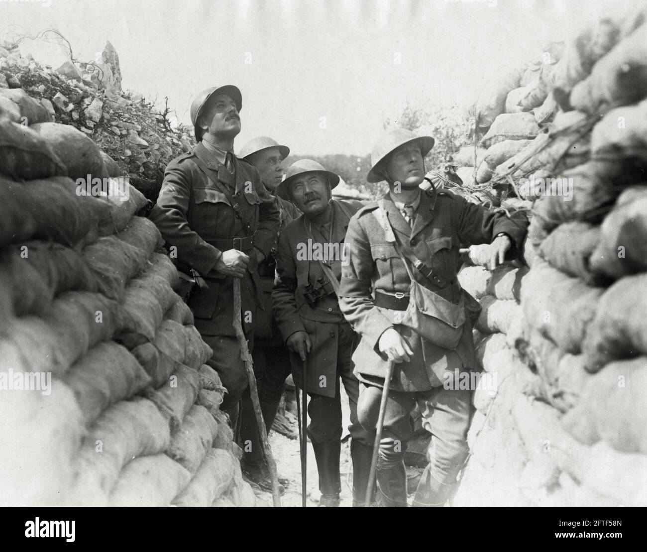 Erster Weltkrieg, erster Weltkrieg, Westfront - Kriegskorrespondenten beobachten Luftkämpfe, Frankreich Stockfoto