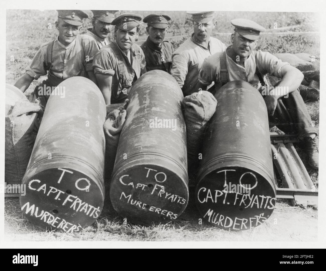 Erster Weltkrieg, erster Weltkrieg, Westfront - Namen gefallener Genossen auf für deutsche Linien gebundenen Granaten Stockfoto