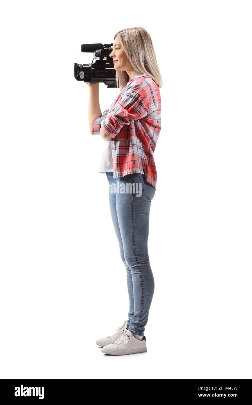 Ganzkörperaufnahme einer jungen Frau, die mit aufgenommen hat Eine auf weißem Hintergrund isolierte Kamera Stockfoto
