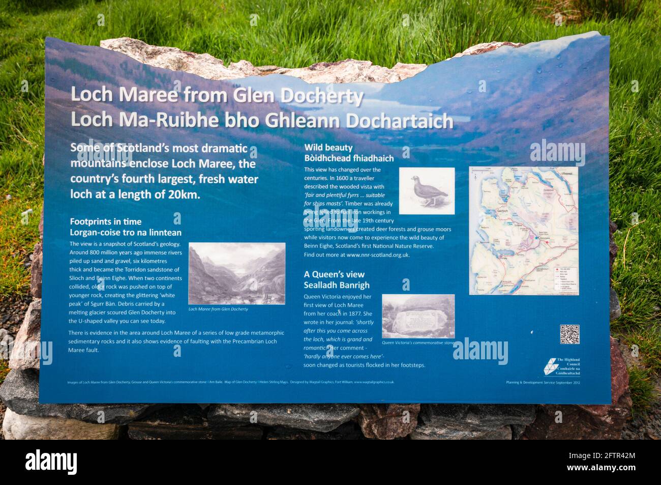 Eine HDR-Aufnahme des Loch Maree aus dem Glen Docherty Information Sign, Wester ross, Schottland, im Sommer 3. 26 Mai 2014 Stockfoto