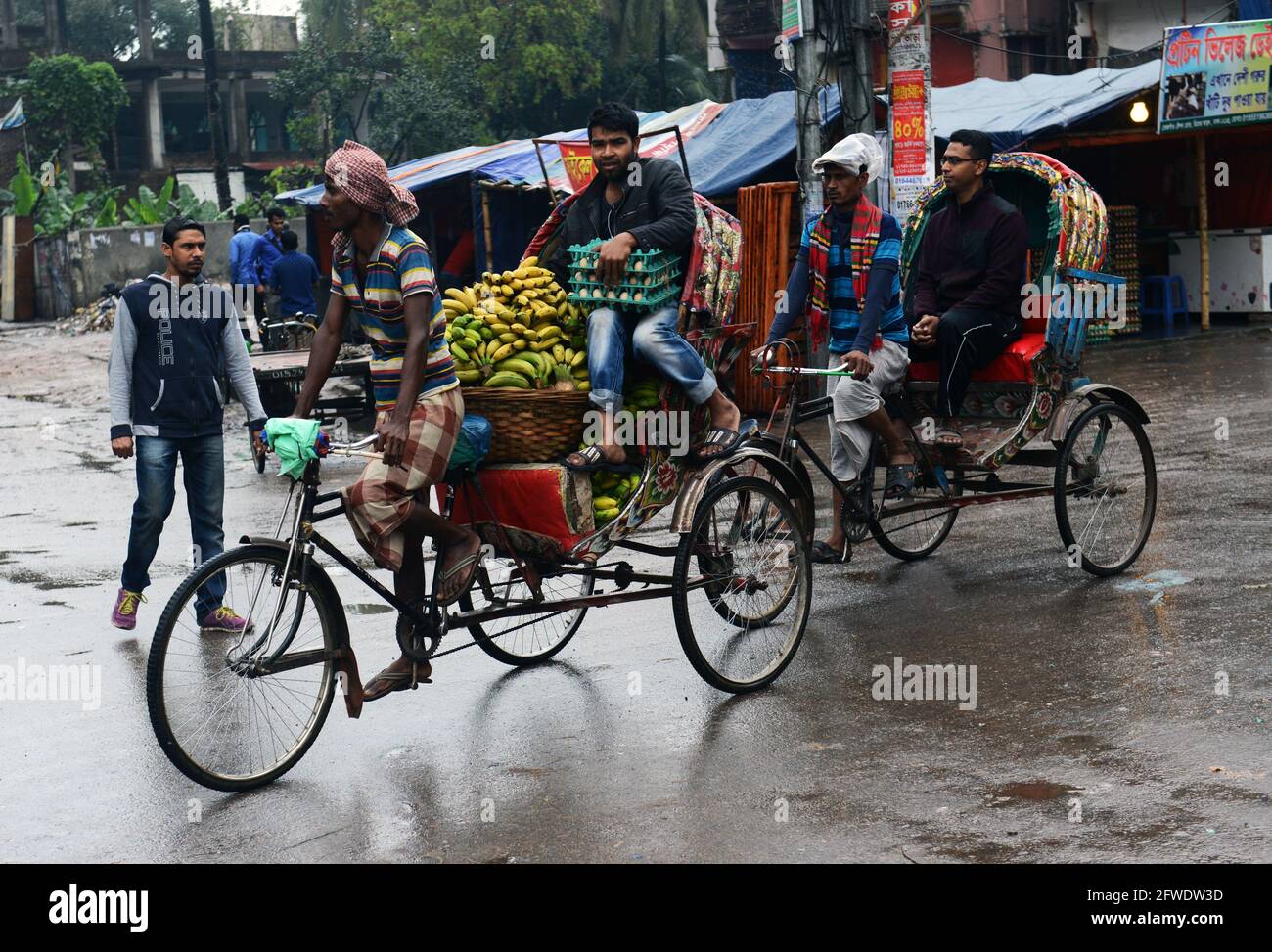 Fahrrad-Rikschas in Dhaka, Bangladesch. Stockfoto