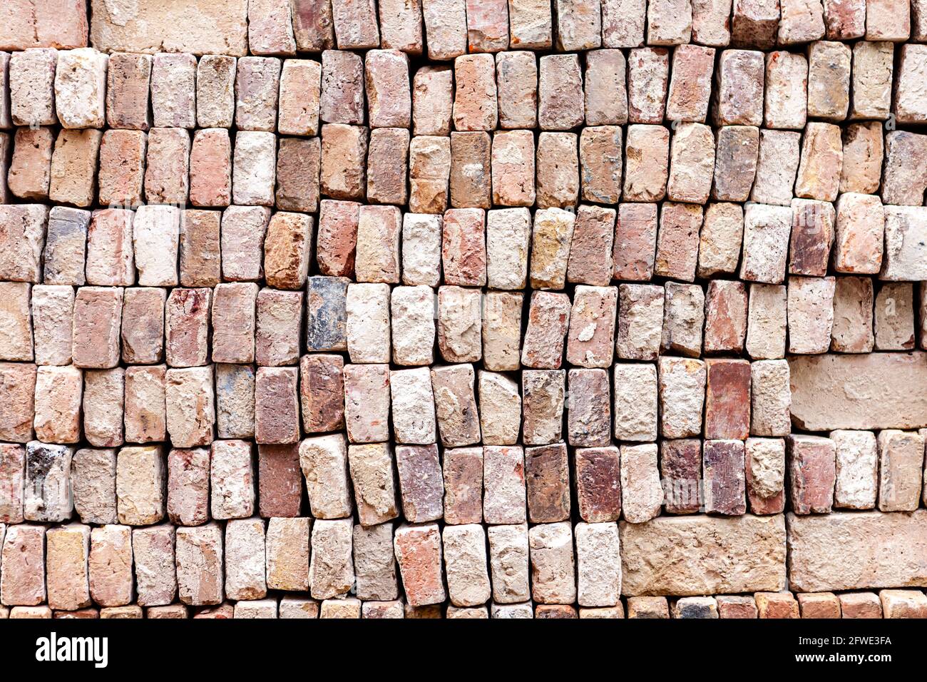 Stapel von Ziegelsteinen Stockfoto