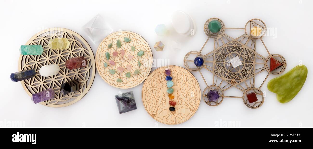 Meditation, reiki und spirituelle Heilung Hintergrund. Gitter für heilende Kristalle. Stockfoto