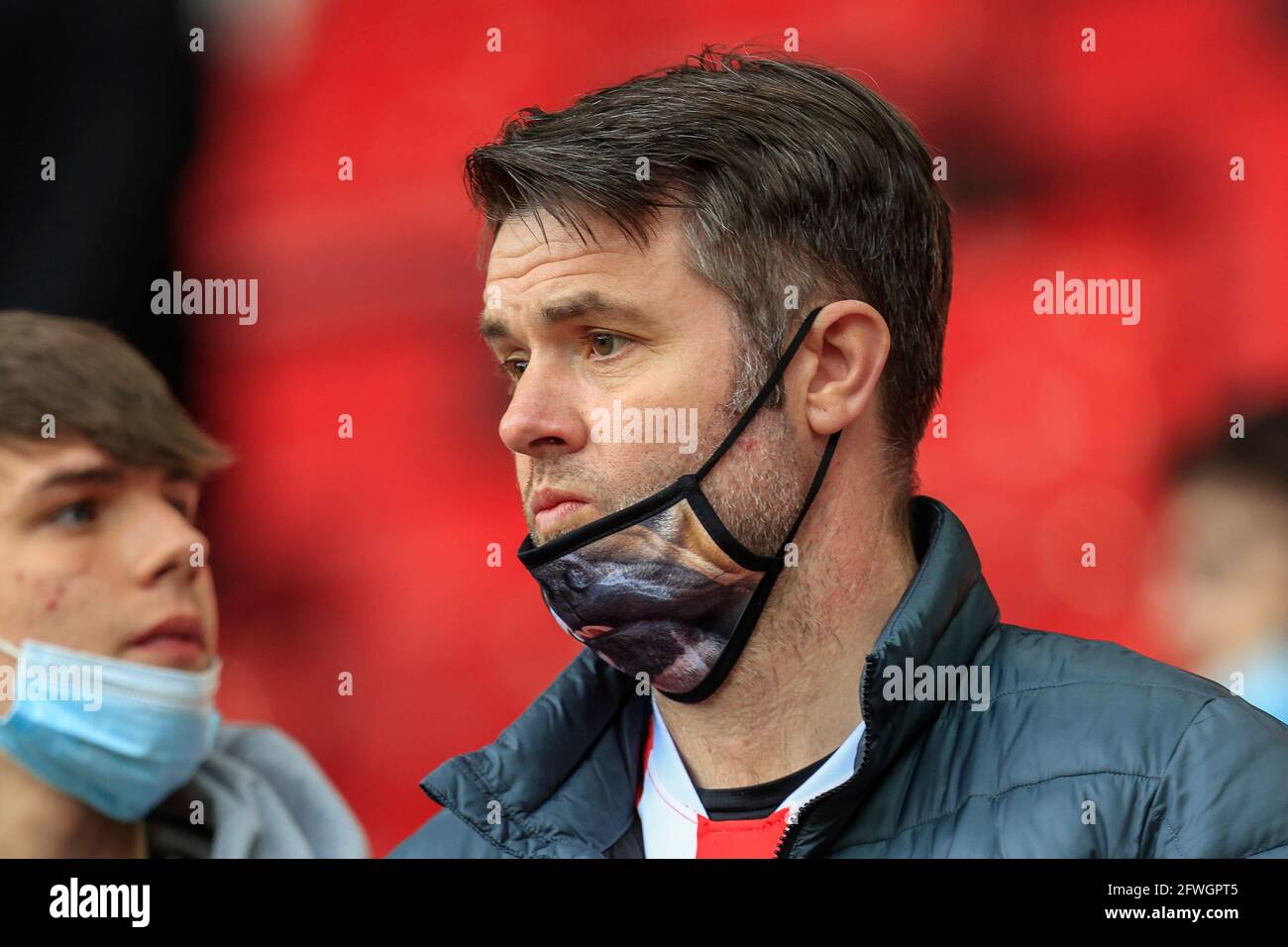 Ein enttäuschter Sunderland nach dem Vollzeitpfiff als Sunderland-Misserfolg Im Play-off-Finale der League One im Wembley Stadium Stockfoto