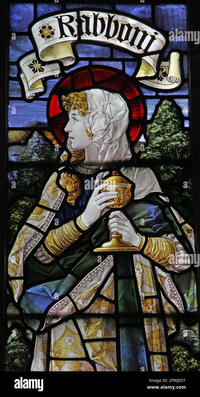 Buntglasfenster von Percy Bacon & Brothers, das die hl. Maria Magdalena bei der Erscheinung Christi am Grab darstellt, St Andrew's Church, Leigh, Dorset Stockfoto
