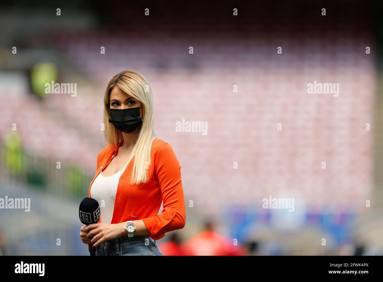 San Siro Stadion, Mailand, Italien, 23. Mai 2021, Diletta Leotta (DAZN) während Inter - FC Internazionale gegen Udinese Calcio, Italienisches Fußballspiel Serie A - Foto Francesco Scaccianoce / LM Stockfoto