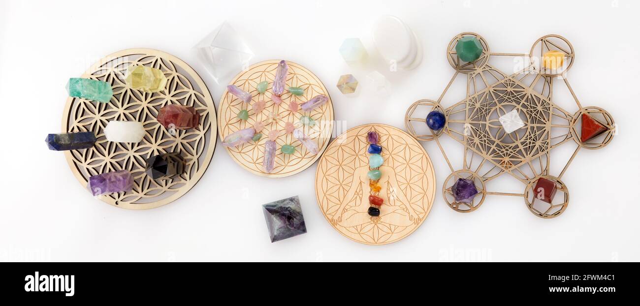 Meditation, reiki und spirituelle Heilung Hintergrund. Gitter für heilende Kristalle. Stockfoto