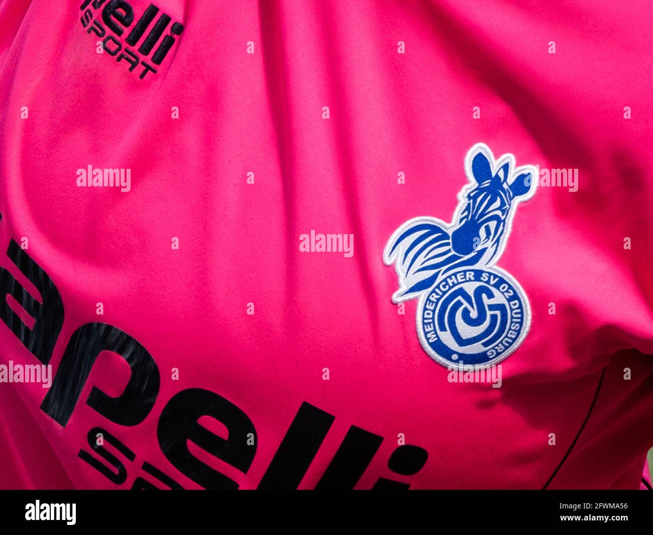 Essen, Deutschland. Mai 2021. Logo des MSV Duisburg beim Bundesligaspiel der Frauen zwischen SGS Essen und MSV Duisburg im Essener Stadion. Kredit: SPP Sport Pressefoto. /Alamy Live News Stockfoto