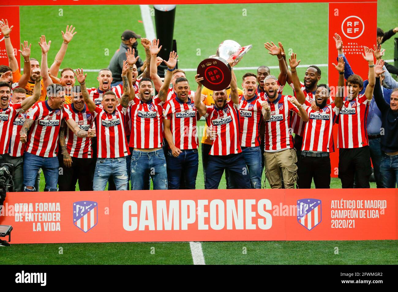 Madrid Spanien Mai 2021 Atletico De Madrid Spieler Feiern Den Titel Der Spanischen Liga Im Wanda Metropolitano In Madrid Credit Indira Dax Zuma Wire Alamy Live News Stockfotografie Alamy