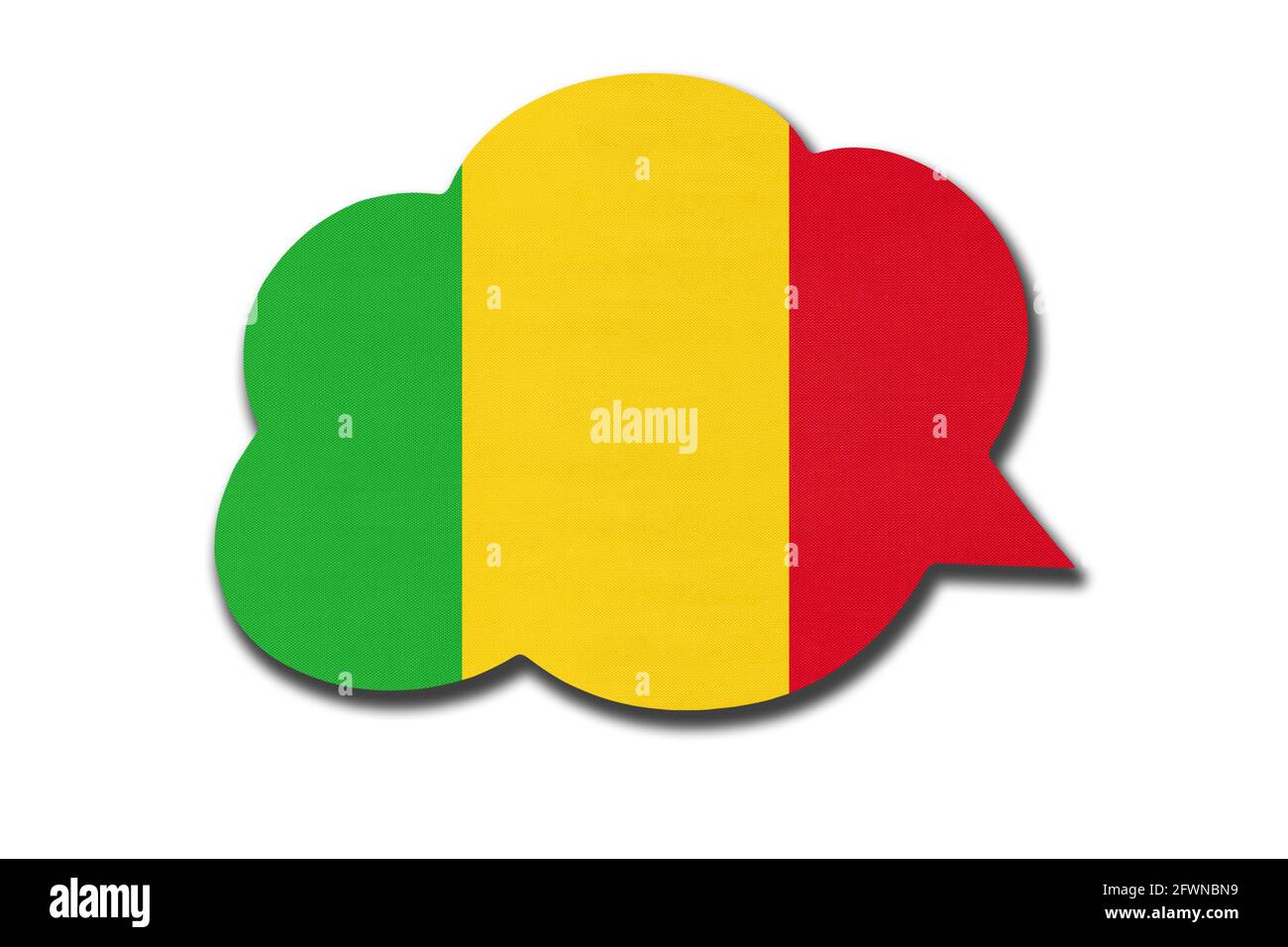 3d-Sprechblase mit malischer Nationalflagge auf weißem Hintergrund isoliert. Sprechen und lernen Sie Sprache. Symbol des Landes Mali. Weltkommunikationszeichen. Stockfoto