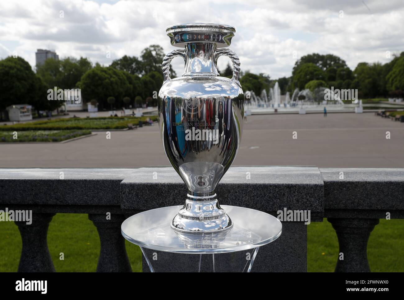 MOSKAU, RUSSLAND - 24. MAI 2021: Der Henri Delaunay Cup ...