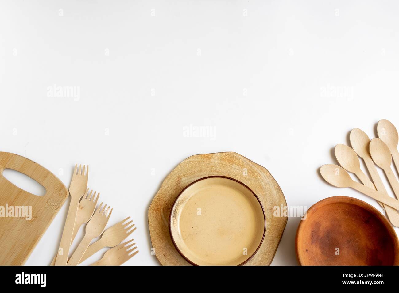 Umweltfreundliche wiederverwendbare Küchenutensilien. Ökologie, Recycling, kein Kunststoff, Null-Abfall-Konzept Stockfoto