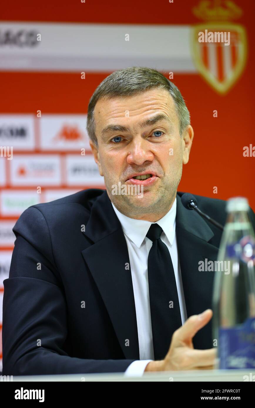 Monaco, Monte-Carlo – 24. Mai 2021: PRESSEKONFERENZ ZUR SAISONFINALE VON MONACO mit Oleg Petrov, Vizepräsident und Generaldirektor im Stade Louis II Monaco. Fußball Stockfoto