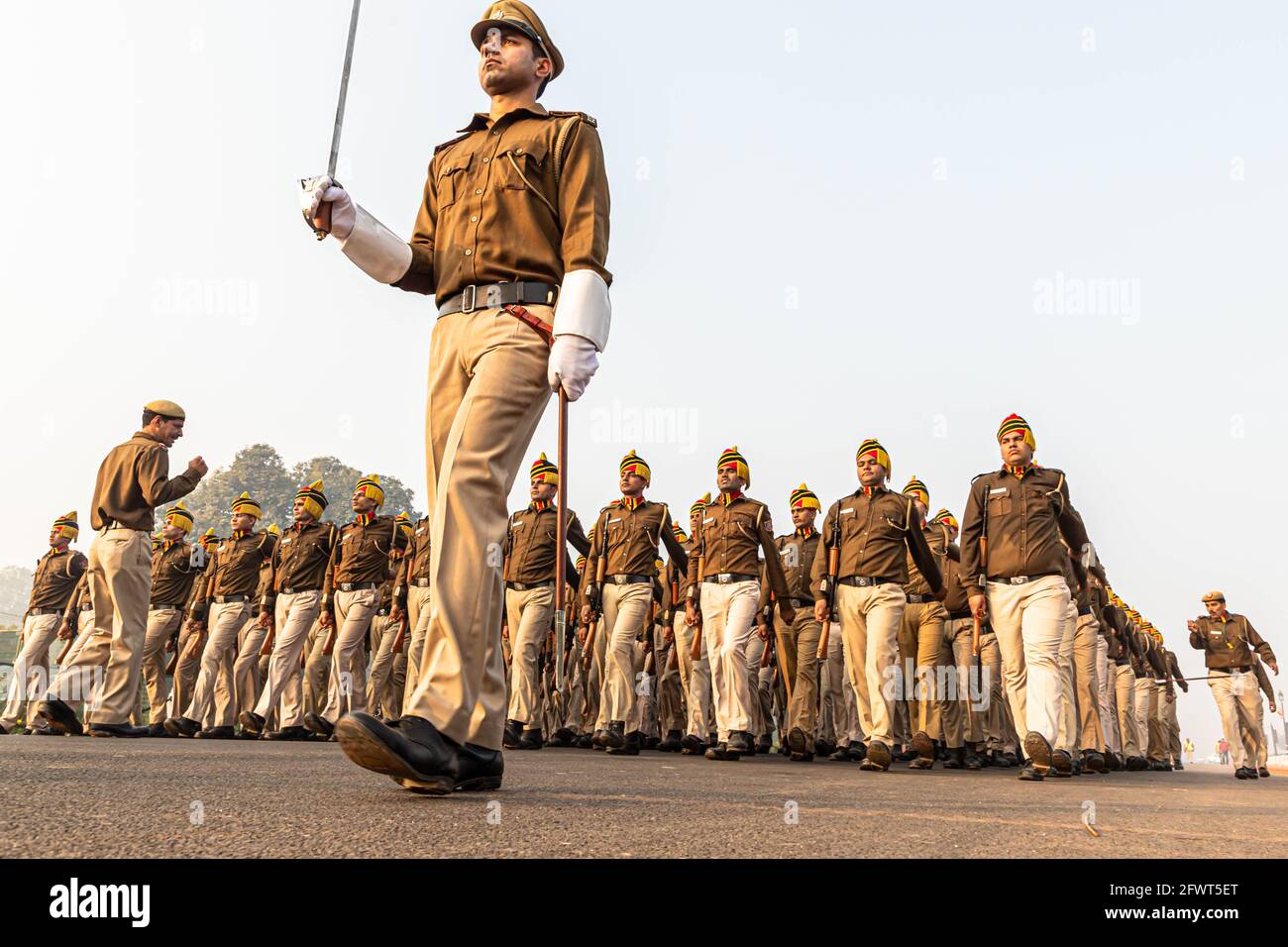 Die Polizei von delhi während ihrer Proben für den tag der indischen republik in delhi. Stockfoto