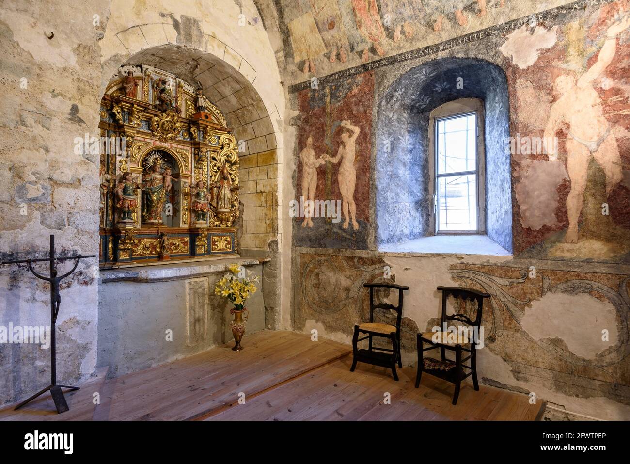 Romanische Gemälde in der Kirche Santa Eulària d'Unha (Aran-Tal, Katalonien, Spanien, Pyrenäen) Stockfoto