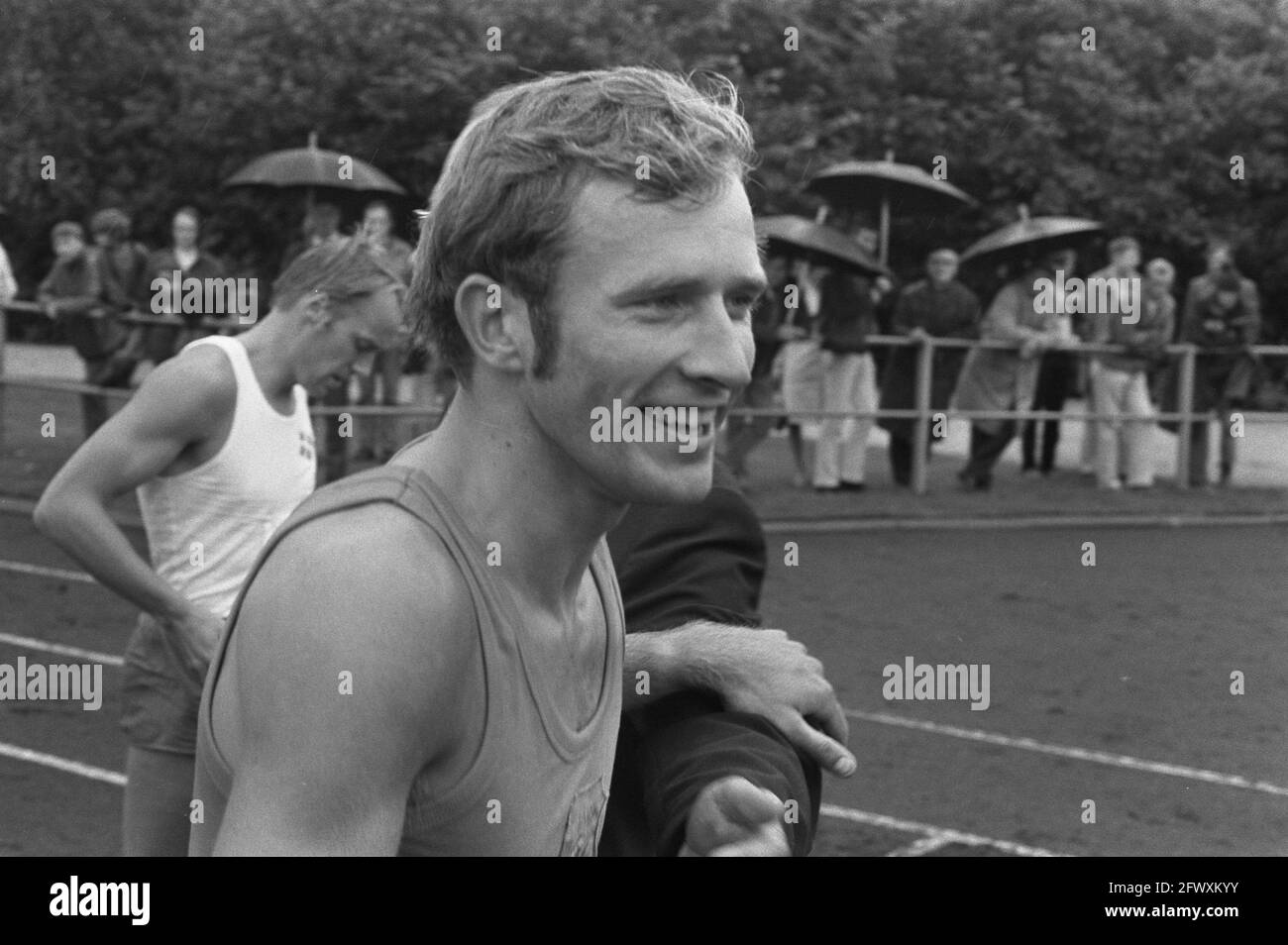 Leichtathletik Niederlande gegen Dänemark in Groningen; nr. 6: Ad de Jong (Head), 22. August 1970, ATLETICS, Niederlande, Presseagentur des 20. Jahrhunderts, ph Stockfoto