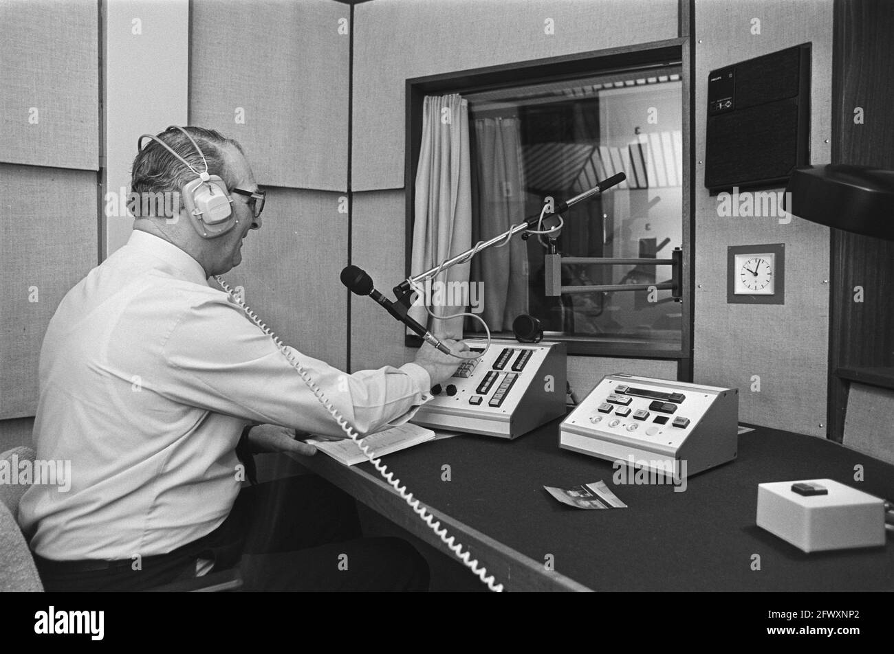 Der ANP-Radio-Nachrichtendienst wird in der Nacht vom 17. Auf den 18. Februar 1981 von der Villa auf Melkpad in das NOS-Sendeviertel umziehen, Nachrichtendienste, broa Stockfoto
