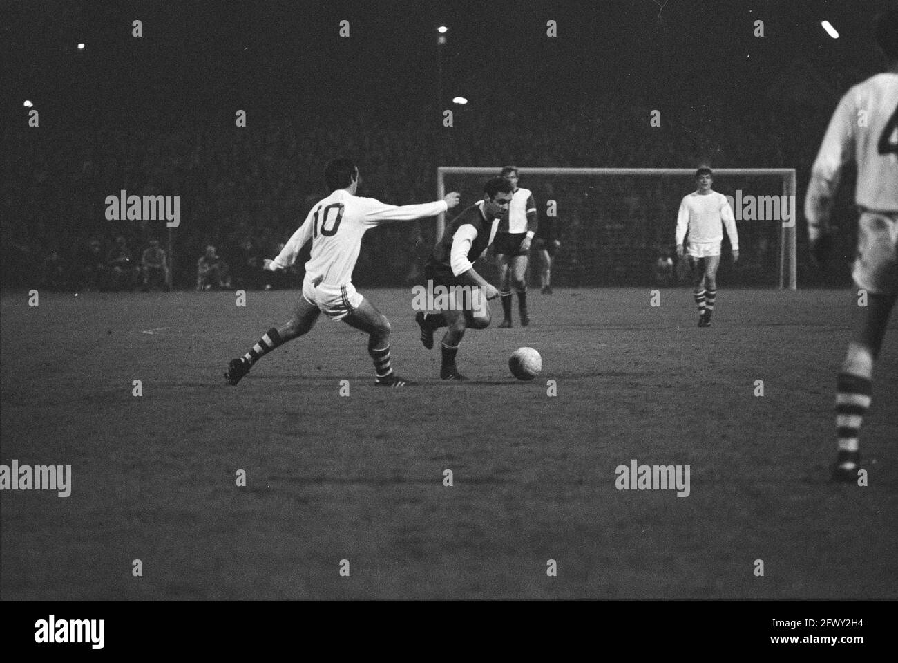 PSV gegen Feijenoord 2-3, 28. November 1970, Sport, Fußball, Niederlande, 20. Jahrhundert Presseagentur Foto, Nachrichten zu erinnern, Dokumentarfilm, Geschichte Stockfoto