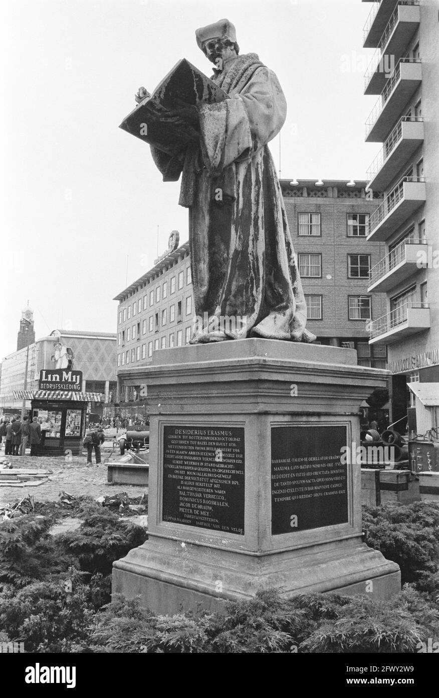 Erasmus wird in Rotterdam verlegt, 10. September 1963, Skulpturen, Niederlande, 20. Jahrhundert Presseagentur Foto, Nachrichten zu erinnern, Dokumentarfilm, seine Stockfoto