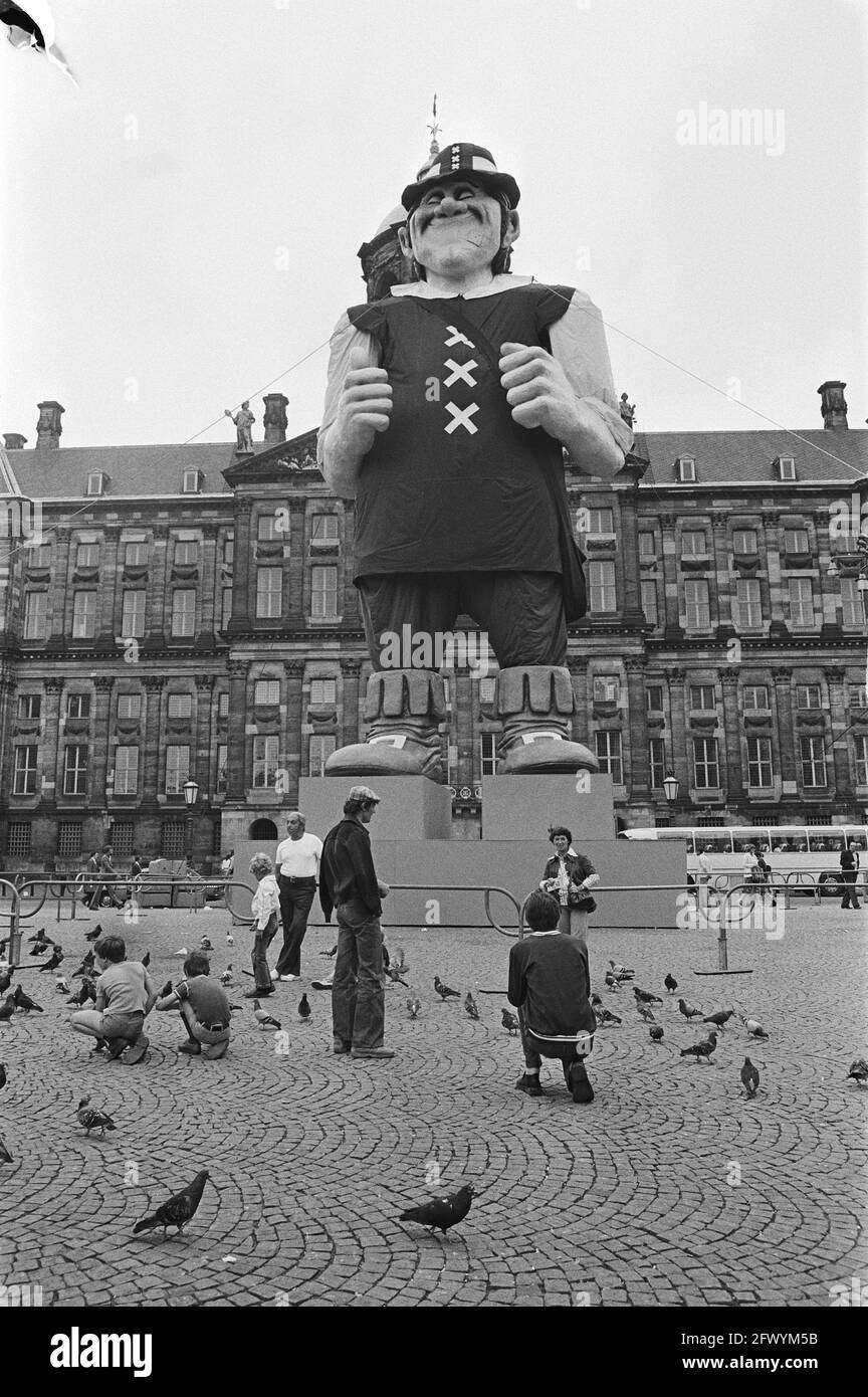 Giant am Staudamm vor dem Ausland, 7. Juni 1978, Giants, Niederlande, 20. Jahrhundert Presseagentur Foto, Nachrichten zu erinnern, Dokumentarfilm, historische Fotografie 1945-1990, visuelle Geschichten, Menschliche Geschichte des zwanzigsten Jahrhunderts, Momente in der Zeit festzuhalten Stockfoto