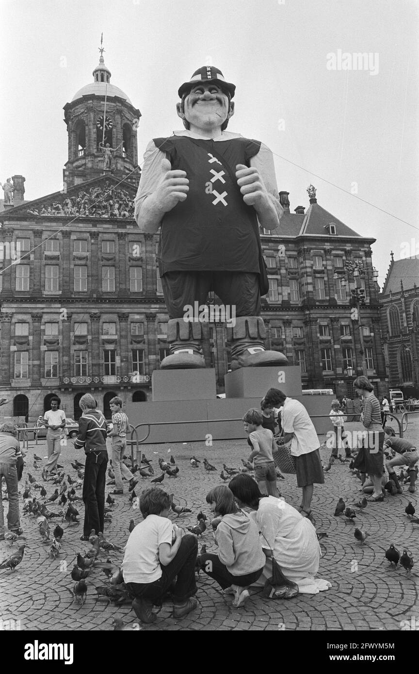Giant am Staudamm vor dem Ausland, 7. Juni 1978, Giants, Niederlande, 20. Jahrhundert Presseagentur Foto, Nachrichten zu erinnern, Dokumentarfilm, historische Fotografie 1945-1990, visuelle Geschichten, Menschliche Geschichte des zwanzigsten Jahrhunderts, Momente in der Zeit festzuhalten Stockfoto