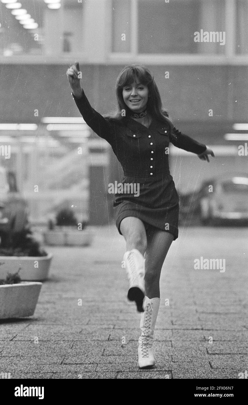 Sängerin manuela Fotos und Bildmaterial in hoher Auflösung Alamy