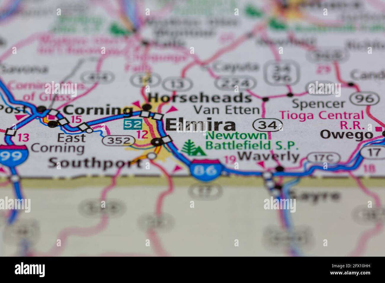 Elmira New York USA auf einer Geografie- oder Straßenkarte angezeigt Stockfoto