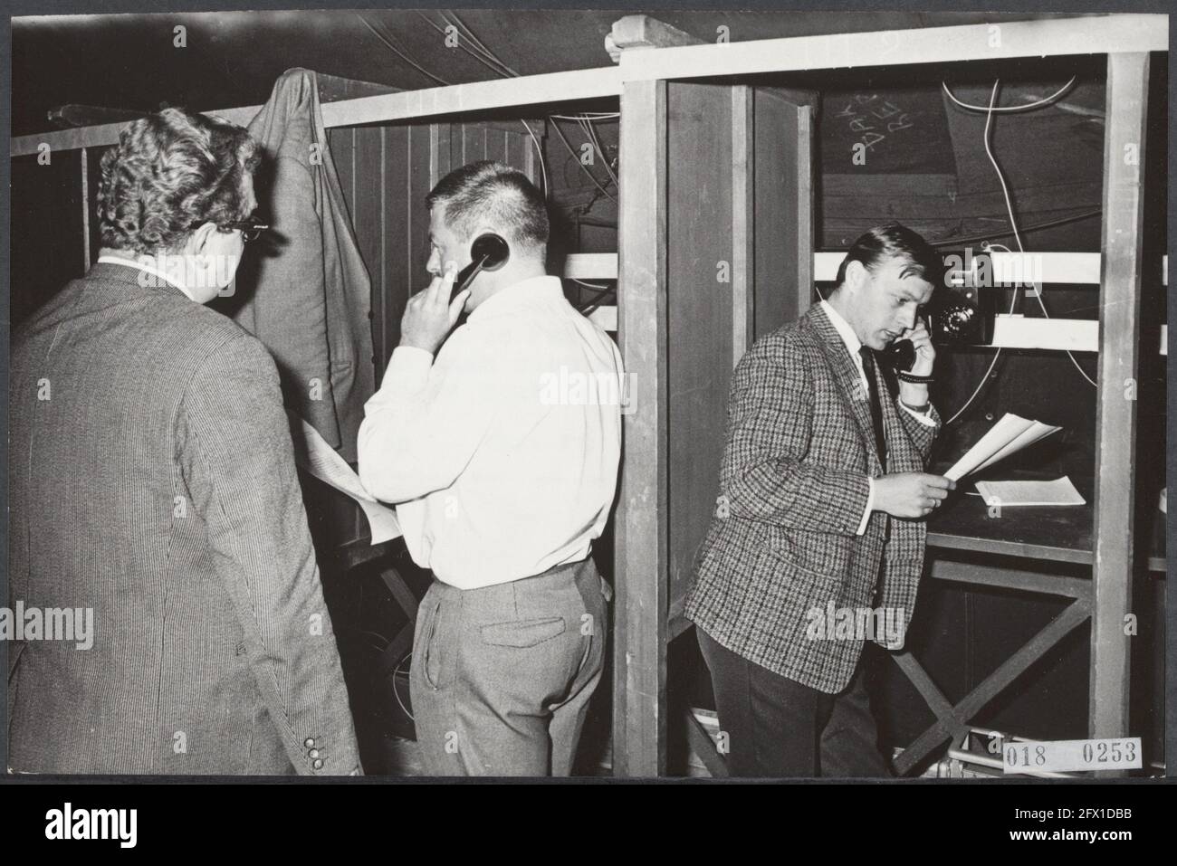 königliches Haus, Telefone, Journalisten, Geburten, April 27, 1967, Geburten, Journalisten, Königshaus, Telefone, Niederlande, Presseagentur des 20. Jahrhunderts, Foto, Nachrichten zum erinnern, Dokumentarfilm, historische Fotografie 1945-1990, visuelle Geschichten, Menschliche Geschichte des zwanzigsten Jahrhunderts, Momente in der Zeit festzuhalten Stockfoto