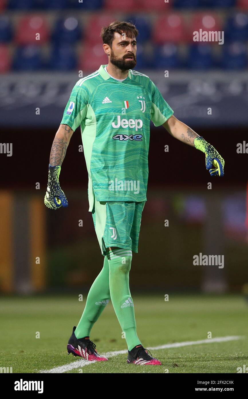 Bologna, Italien, 23. Mai 2021. Carlo Pinsoglio von Juventus während der Serie A Spiel in Renato Dall'Ara, Bologna. Bildnachweis sollte lauten: Jonathan Moscrop / Sportimage Stockfoto