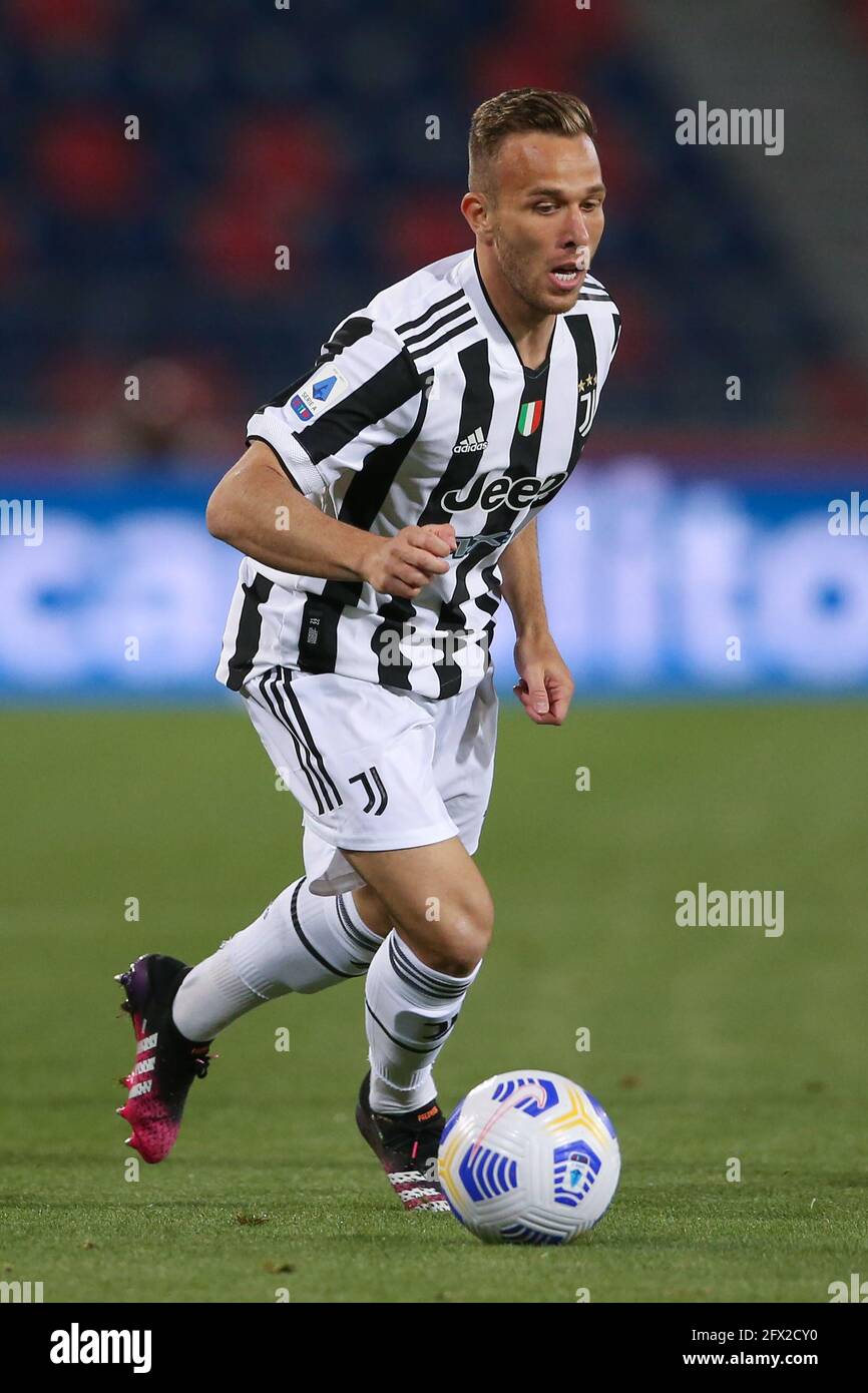Bologna, Italien, 23. Mai 2021. Arthur von Juventus während der Serie A Spiel in Renato Dall'Ara, Bologna. Bildnachweis sollte lauten: Jonathan Moscrop / Sportimage Stockfoto