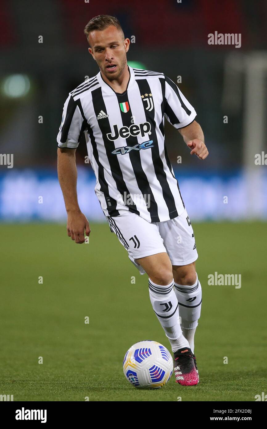 Bologna, Italien, 23. Mai 2021. Arthur von Juventus während der Serie A Spiel in Renato Dall'Ara, Bologna. Bildnachweis sollte lauten: Jonathan Moscrop / Sportimage Stockfoto