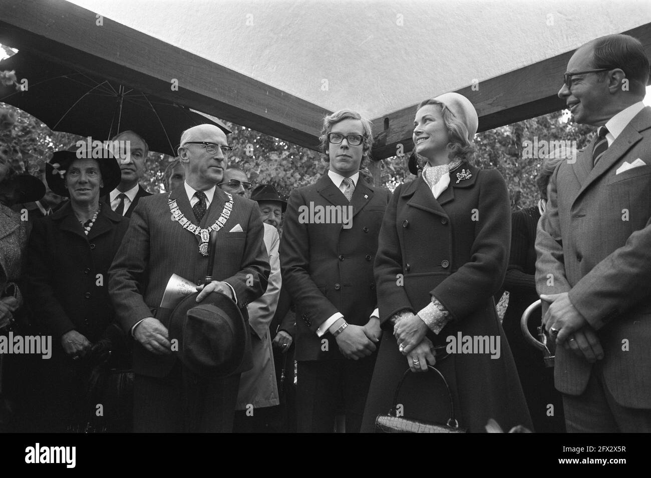 Prinzessin Gracia von Monaco tauft eine Lilie in Floriade, 16. September 1972, Prinzessinnen, die Niederlande, 20. Jahrhundert Presseagentur Foto, Nachrichten zu erinnern, Dokumentarfilm, historische Fotografie 1945-1990, visuelle Geschichten, Menschliche Geschichte des zwanzigsten Jahrhunderts, Momente in der Zeit festzuhalten Stockfoto