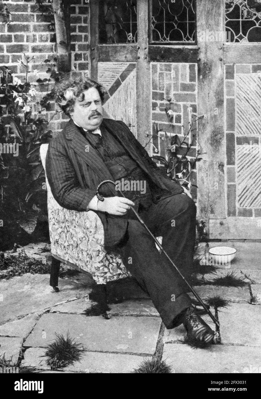 Gilbert Keith Chesterton (1874 - 1936), bekannt als G.K. Chesterton, gezeigt c1914, war ein führender britischer Autor, Denker, Journalist, Kunstkritiker, Debattierer, Laientheologe und christlicher Apologe des frühen 20. Jahrhunderts. Als produktiver Schriftsteller veröffentlichte er fast 100 Bücher und über 4,000 Zeitungskolumnen und Essays. Stockfoto