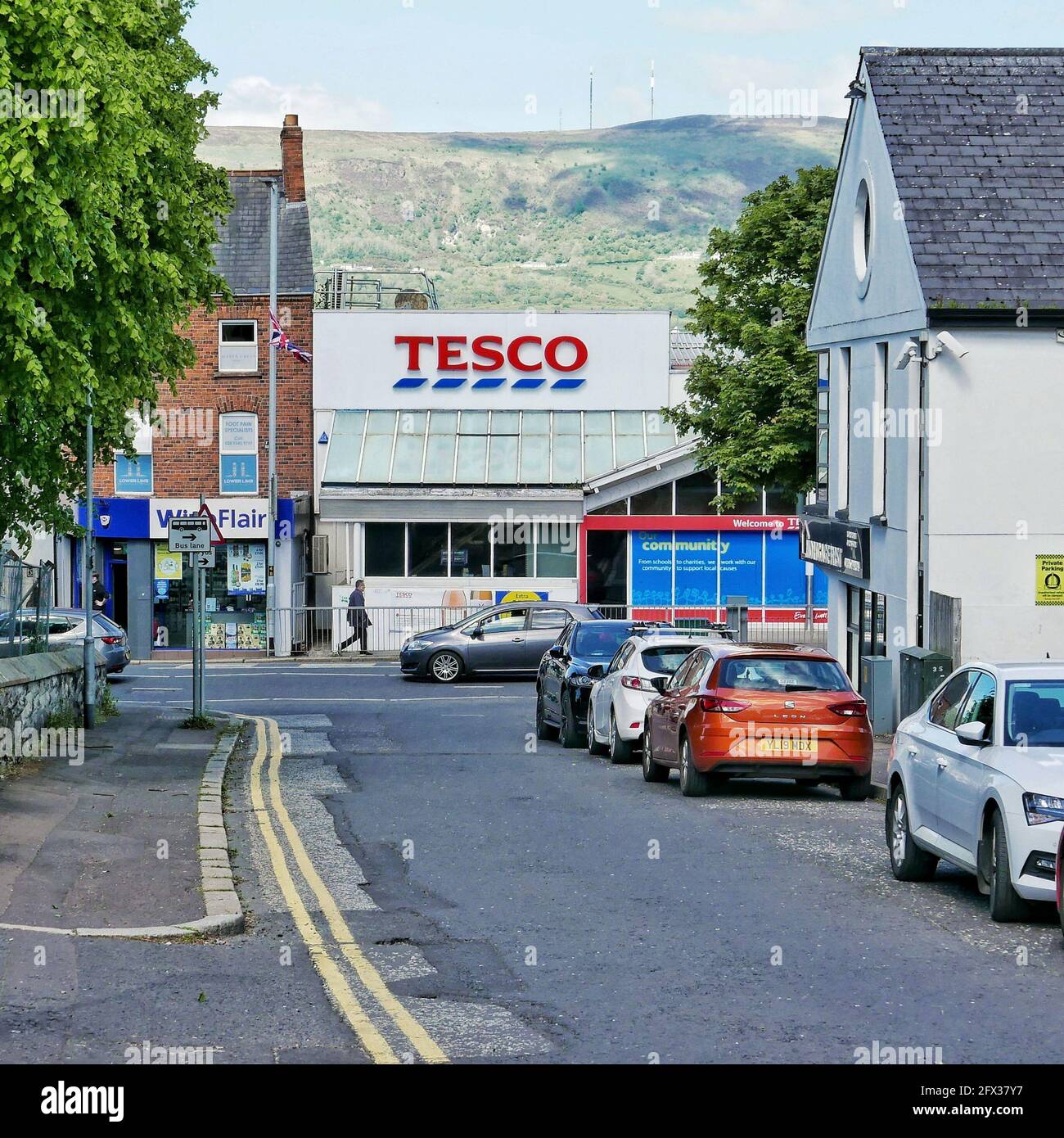 Lisburn road belfast Fotos und Bildmaterial in hoher Auflösung Alamy