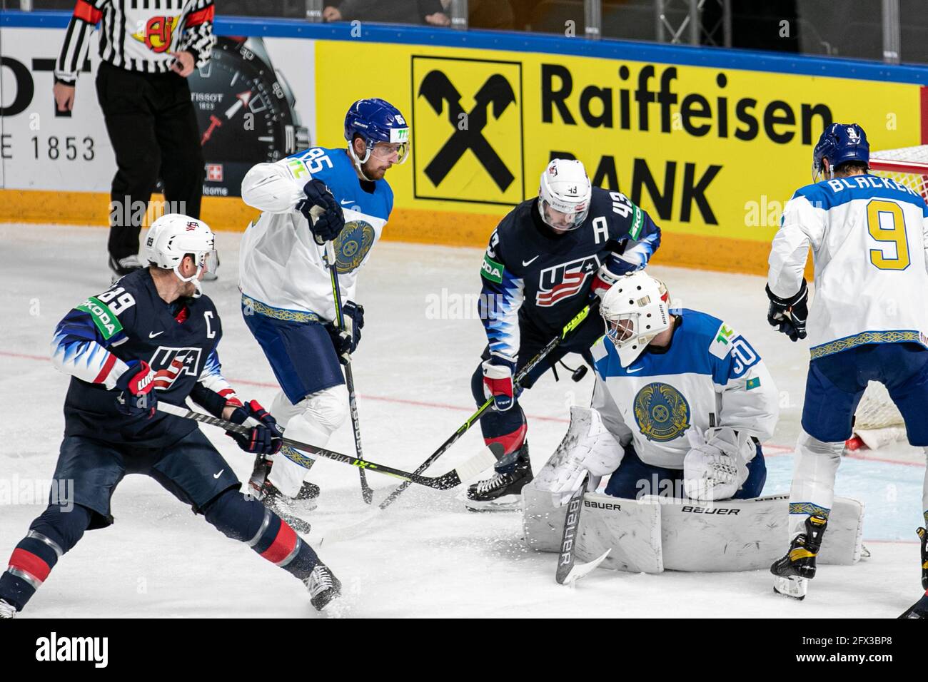 Arena Riga, Riga, Lettland, 25. Mai 2021, Blackwell Colin (USA) Abdelkader Justin (USA) Boyarkin Nikita (Kaz) während der Weltmeisterschaft 2021 - USA gegen Kasachstan, Eishockey - Foto Andrea Re / LM Stockfoto